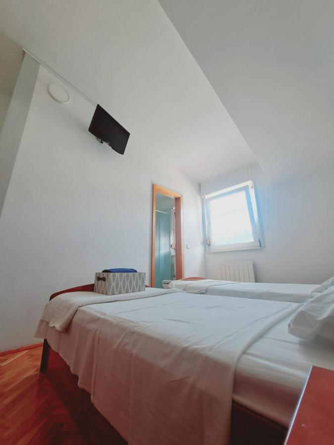 Guesthouse Varnica Каштел-Лукшич Экстерьер фото