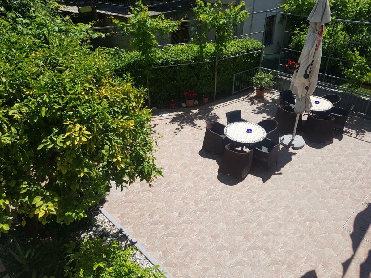 Guesthouse Varnica Каштел-Лукшич Экстерьер фото